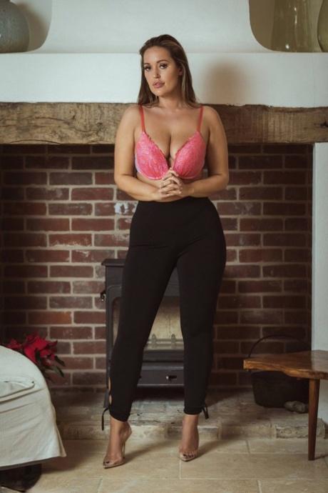Beautiful girl Frankie Lain goes topless after removing black yoga pants 85539163
