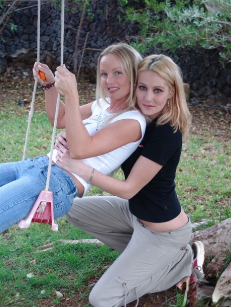 Sexy pornstar Silvia Saint posing non nude outdoors & teasing with hot body 84733914