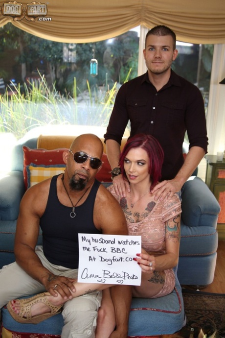 Slutty Anna Bell Peaks on her knees sucking big black cock in steamy threesome 62039314